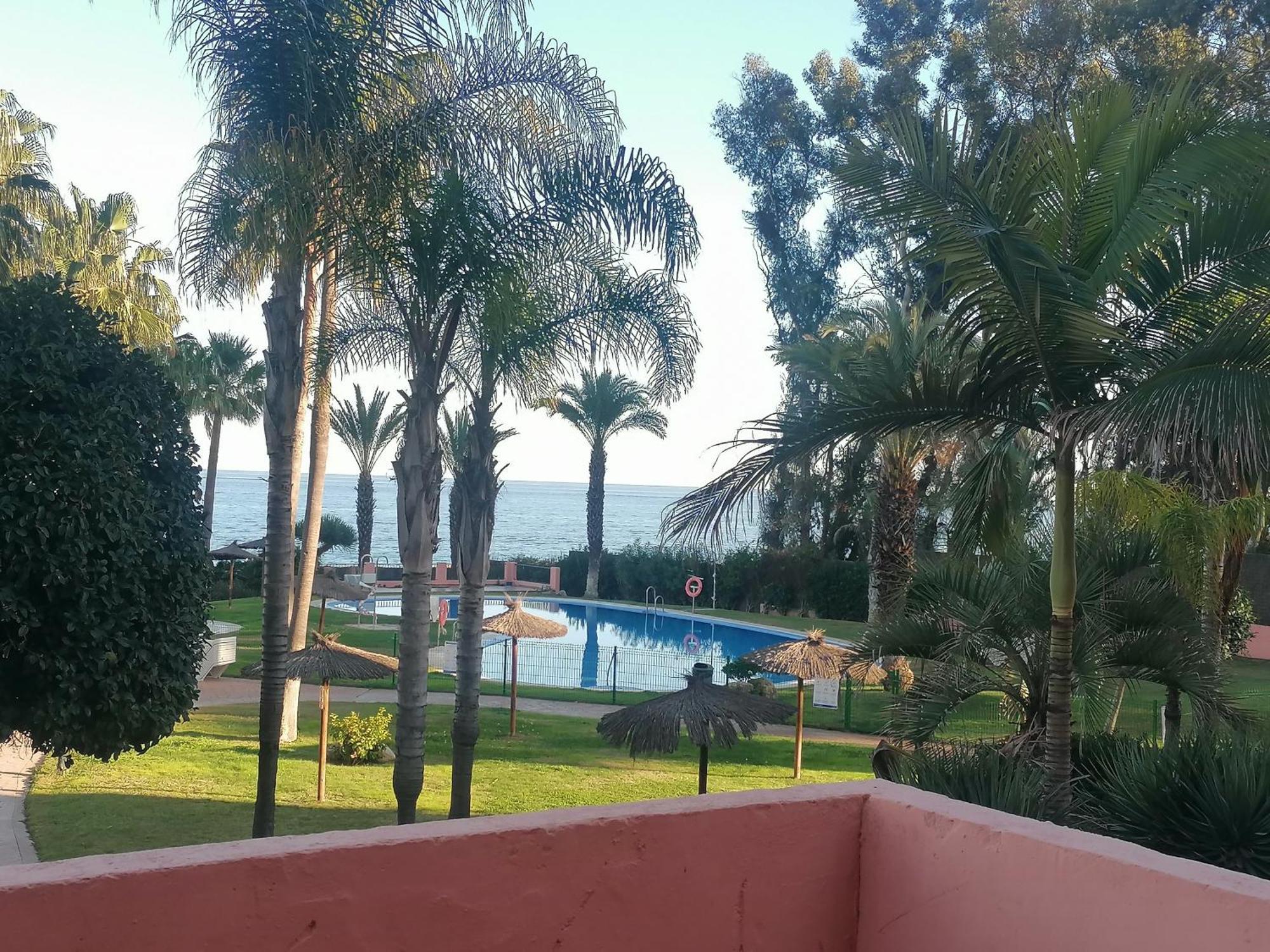 Cn-340 Suites Estepona Pokoj fotografie
