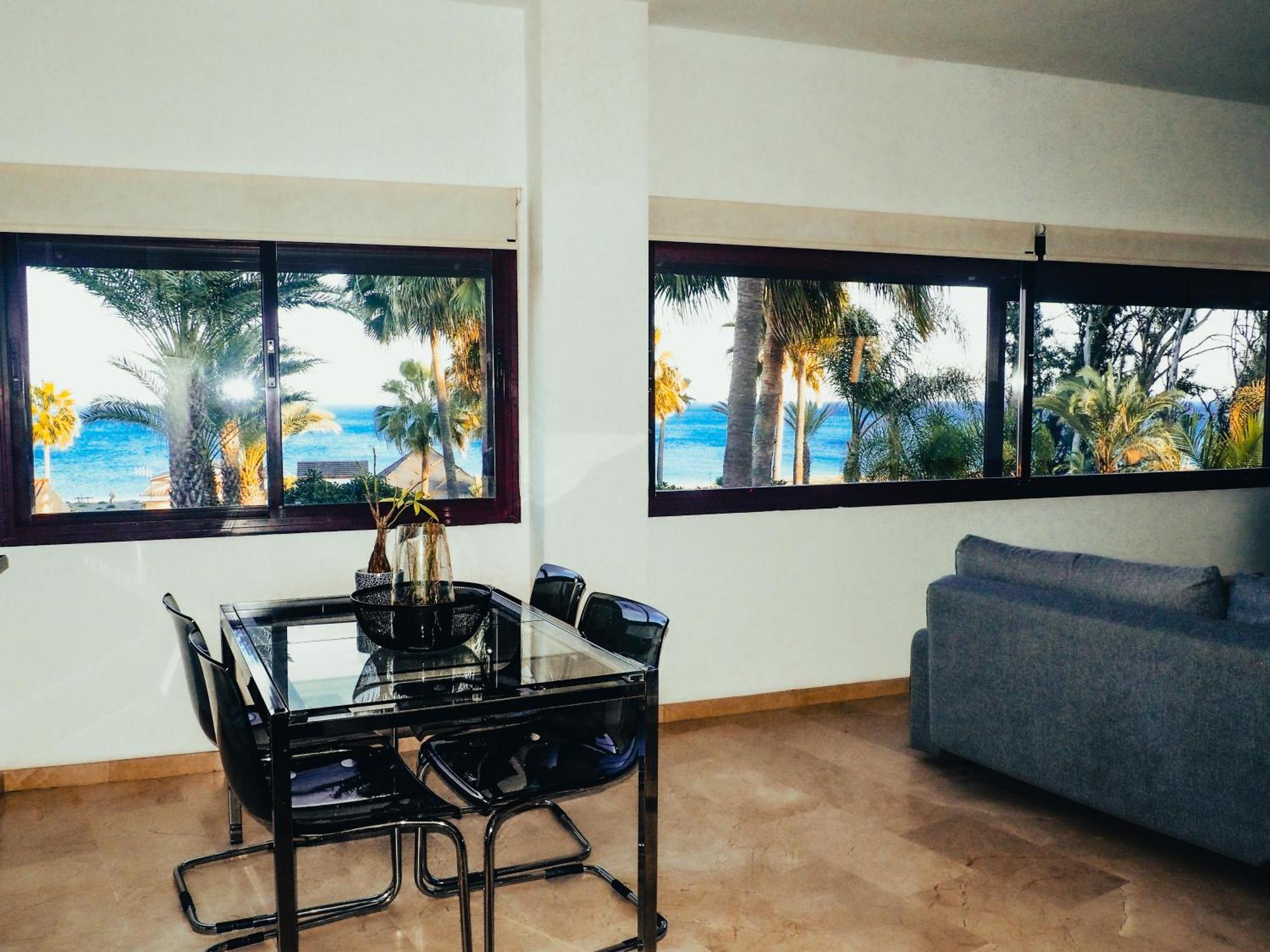 Cn-340 Suites Estepona Exteriér fotografie